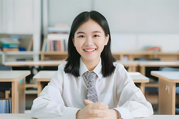 初中毕业满三年有职高高二学籍能参加高考吗